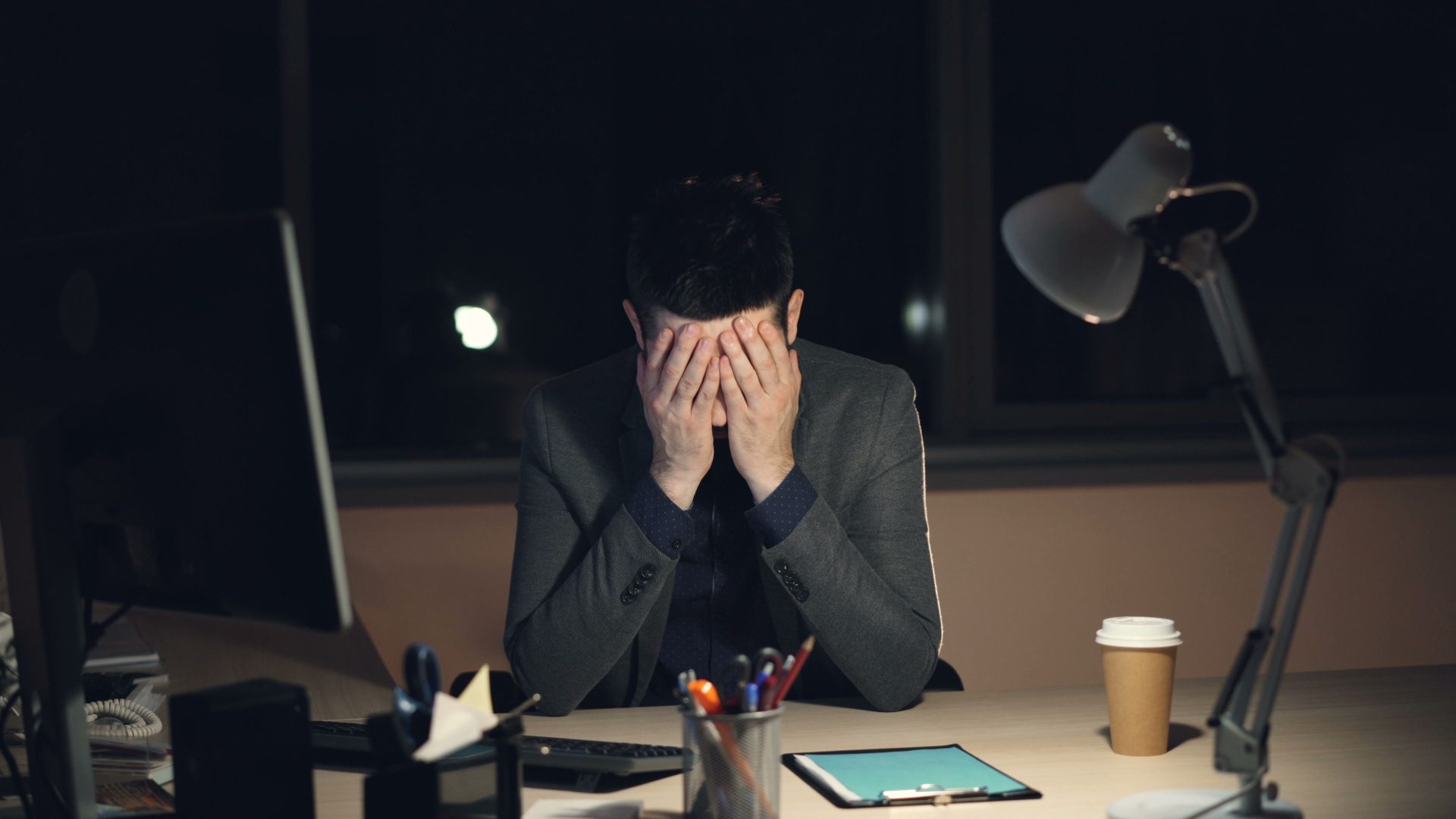 Efectos y motivos del estrés laboral